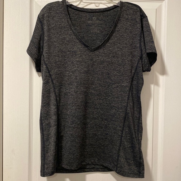 90 Degree By Reflex M Heather Charcoal Short Sleeve V-Neck Top - Picture 1 of 7